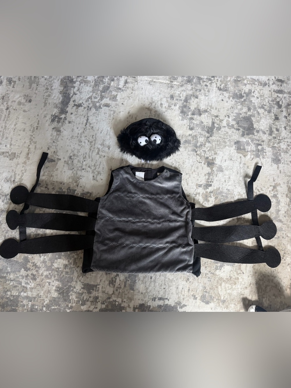 Pottery Barn Kids Black Spider Costume Vest and Hat, size 4-6